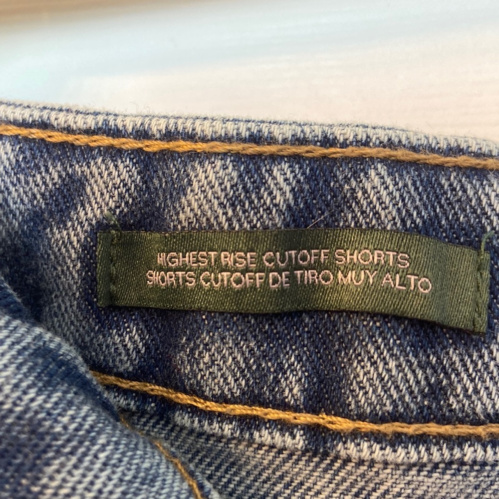 LAST CHANCE: NEW Wild Fable Distressed Cut-off Jean Shorts Size 18 - Picture 9 of 16